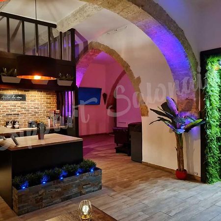 Lappart-Salonais 70M2 Avec Jacuzzi Privatif Dış mekan fotoğraf