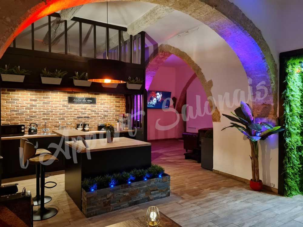 Lappart-Salonais 70M2 Avec Jacuzzi Privatif Dış mekan fotoğraf